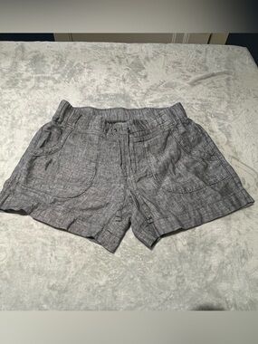 Athleta Heather Gray linen Elastic Waist Shorts